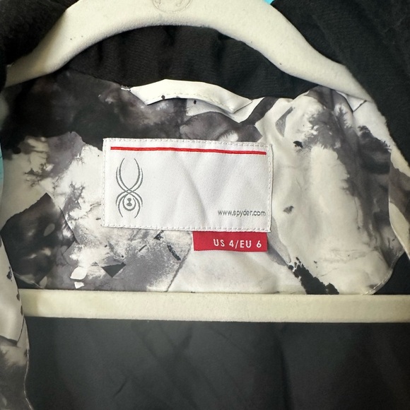 Spyder Syncere Snowboarding ski Jacket size 4 - Picture 5 of 9